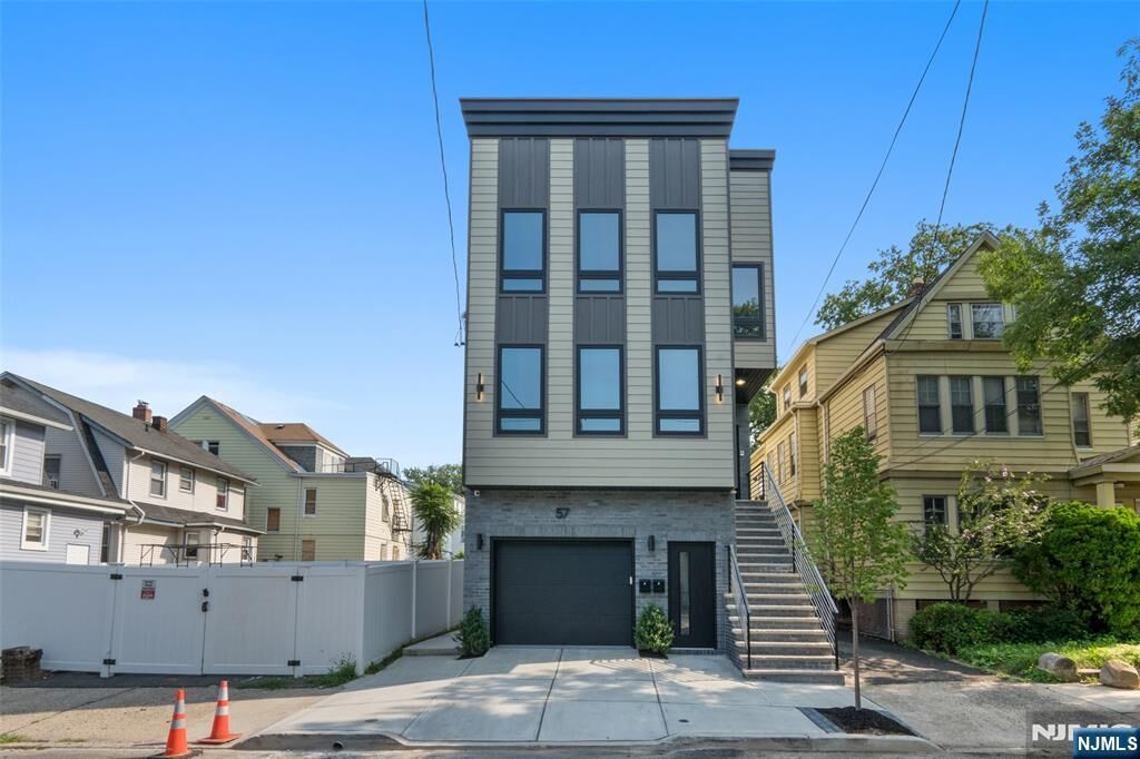 Property Photo:  57 Eckert Avenue  NJ 07112 