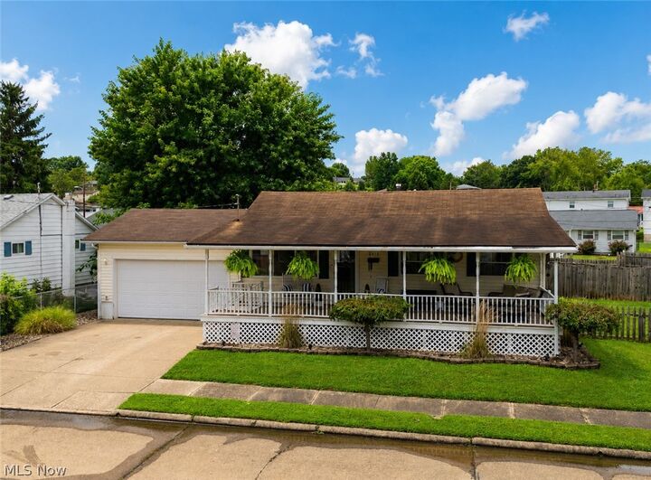 Property Photo:  2513 23rd Avenue  WV 26101 
