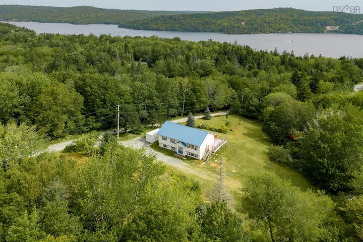 Property Photo: 359 Myra Road NS B3E 1G2