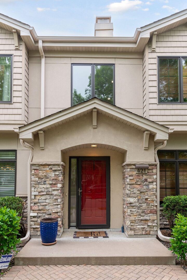Property Photo: 421 Willoughby Way W MN 55305