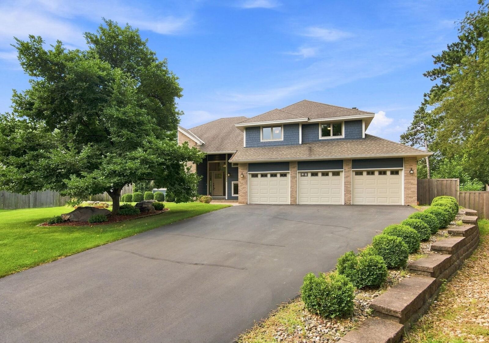 Property Photo: 10340 Summer Place MN 55347