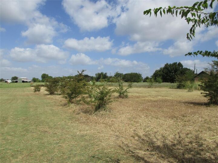 Property Photo: 00 S Lilly TX 76635