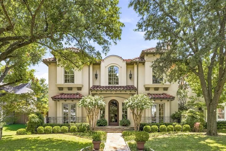 Property Photo: 4125 Shenandoah Street TX 75205