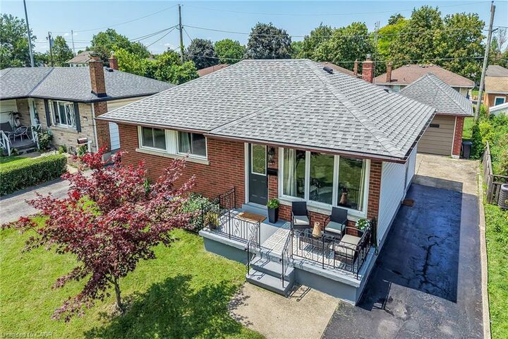 Property Photo: 13 Allanburg Road S ON L2T 2R8