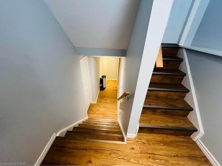 Property Photo:  101 Steepleridge Street Lower  ON N2P 2W2 