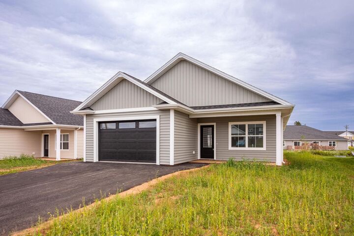 Property Photo: 22 Shirley Street PE C1C 0X8