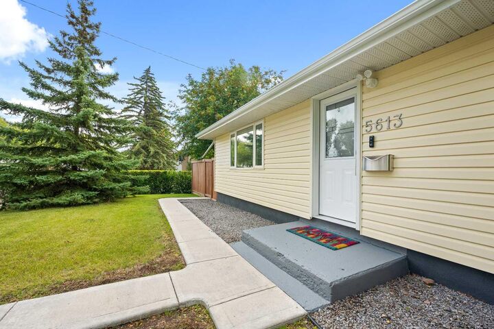 Property Photo: 5613 47 Street AB T9V 0H2