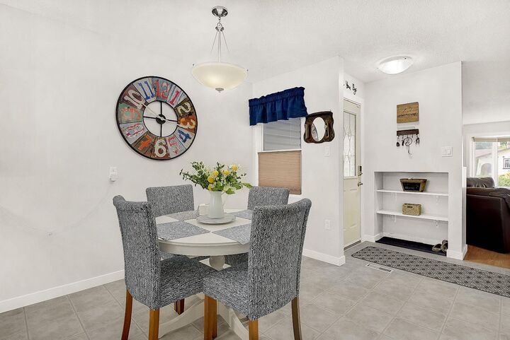 Property Photo: 9640 87 Avenue AB T8V 3B3