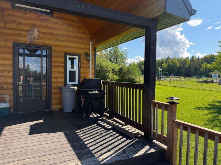 Property Photo: 14 1 Street AB T0G 1K0