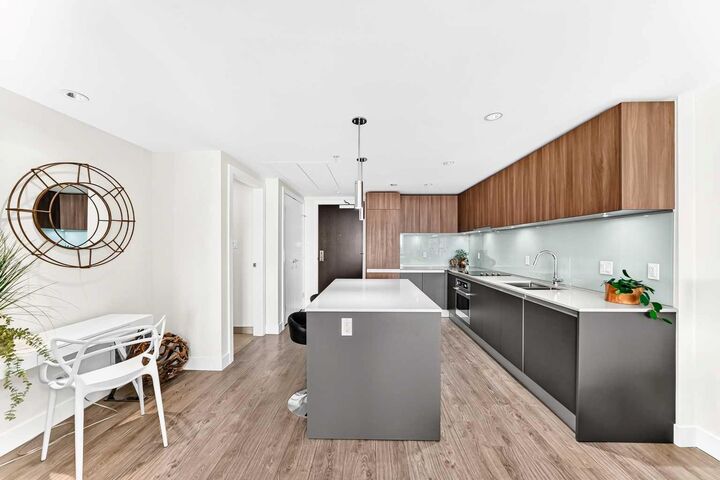 Property Photo: 1122 3 Street SE 2908 AB T2G 1H7