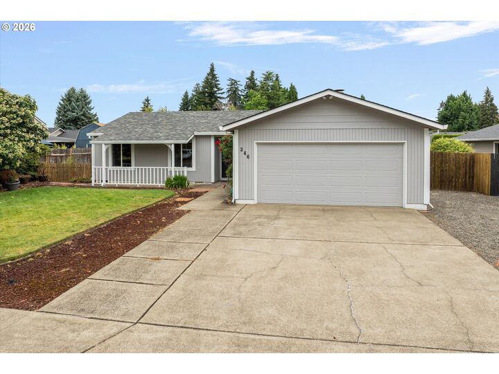 Property Photo: 246 SW 9th Ave OR 97013