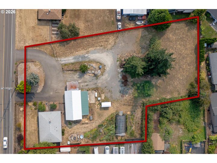 Property Photo: 118 Warner Milne Rd OR 97045