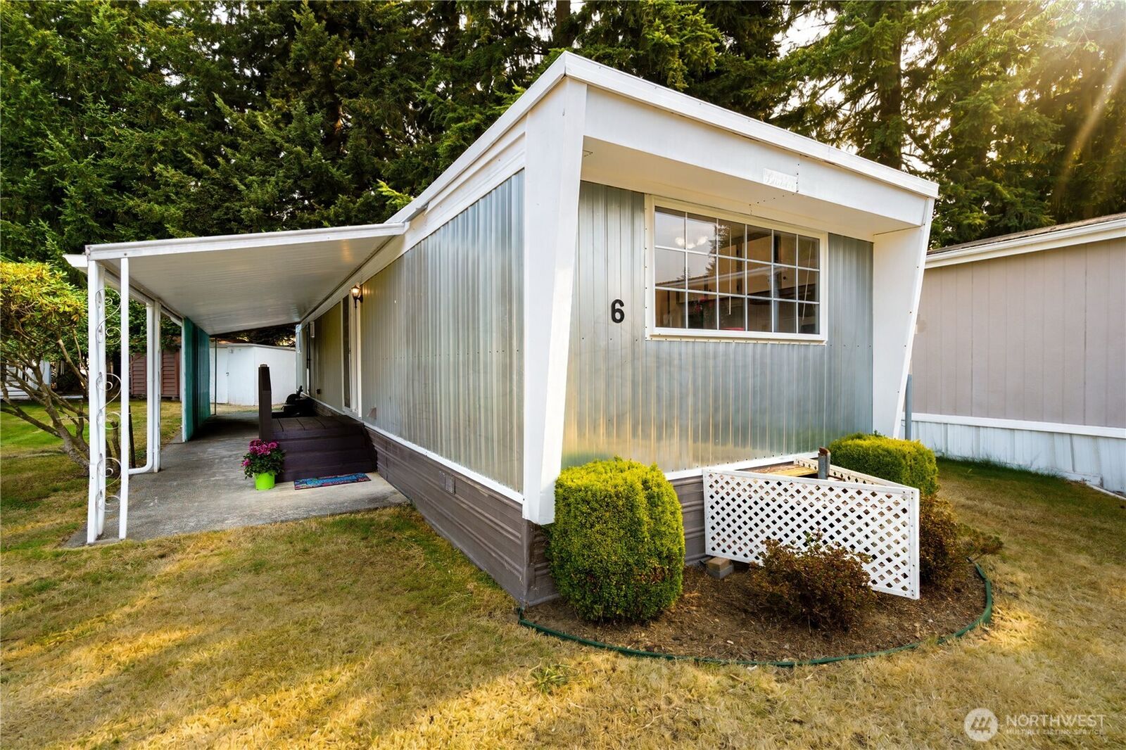 Property Photo:  9403  Pierce Lane 6  WA 98284 