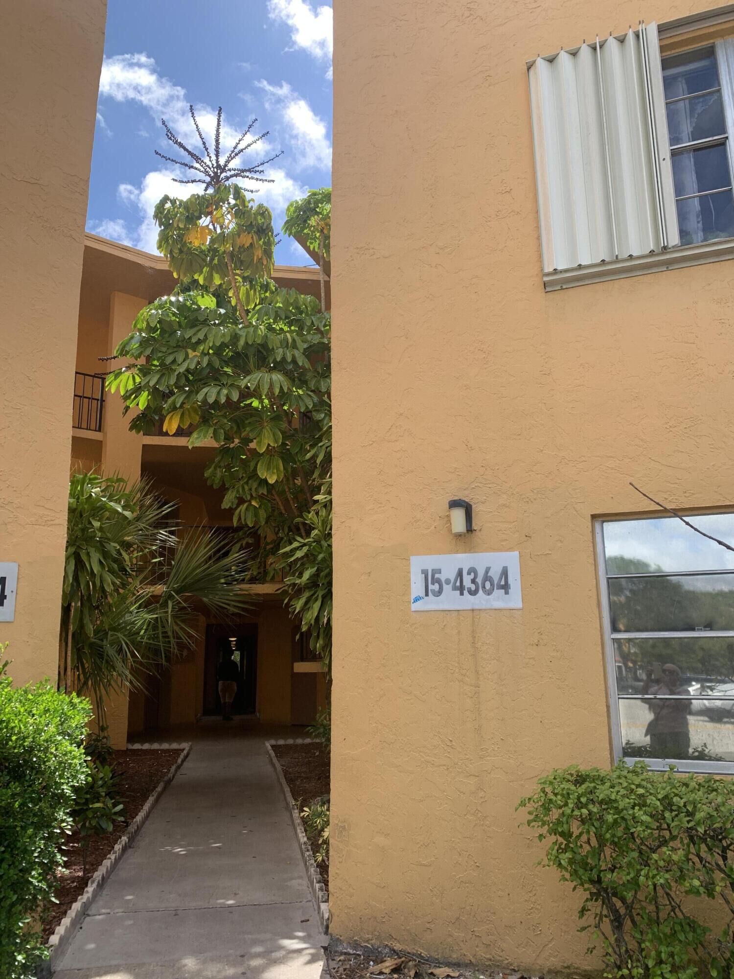 Property Photo:  4364 NW 9th Avenue 15-3B  FL 33064 