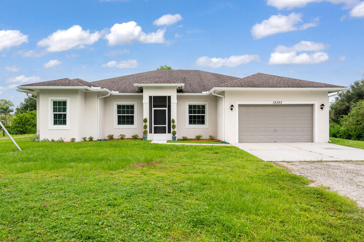 Property Photo:  12323 N 150th Court N  FL 33478 