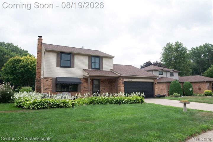 Property Photo:  40438 Page Drive  MI 48313 