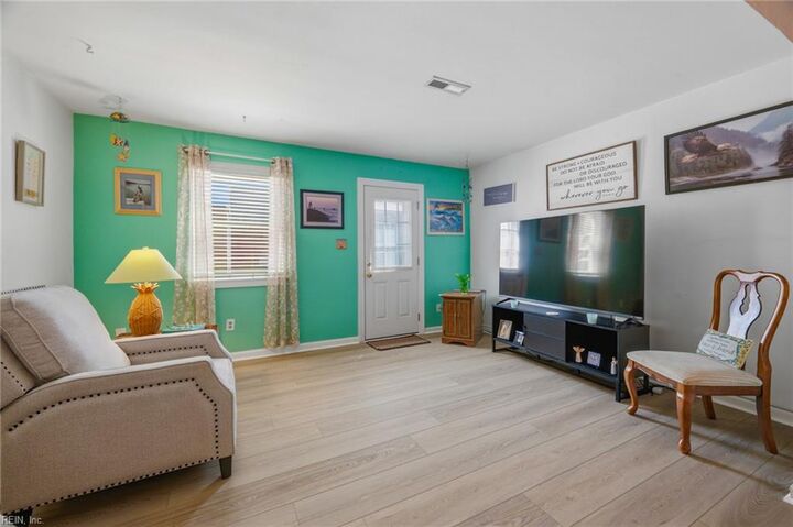 Property Photo: 950 Maryland Ave VA 23451