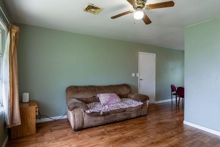 Property Photo:  1001 S 13th Street  IN 47374 