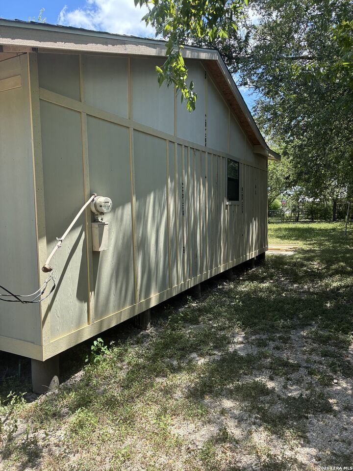 Property Photo: 902 Aaron Pl TX 78221