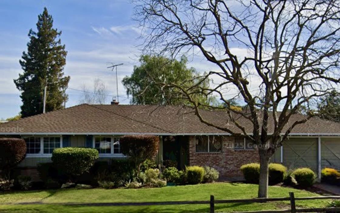 Property Photo:  1575 Truman Avenue  CA 94024 