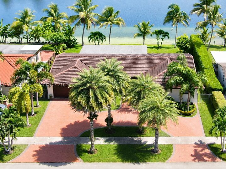 Property Photo: 14011 SW 74th Ter FL 33183