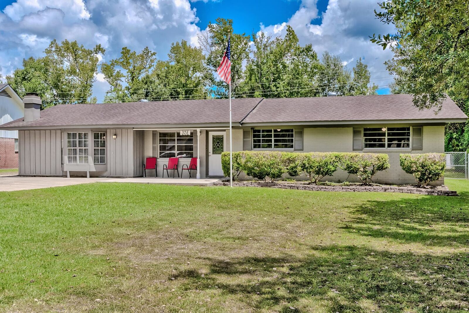 Property Photo:  375 Neel  TX 77657 