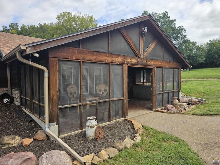 Property Photo:  7030 NW Valencia Rd  KS 66539 