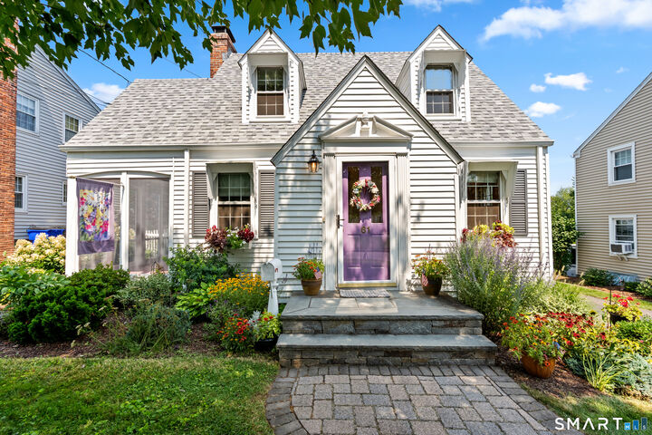 Property Photo: 61 Chamberlain Road CT 06109
