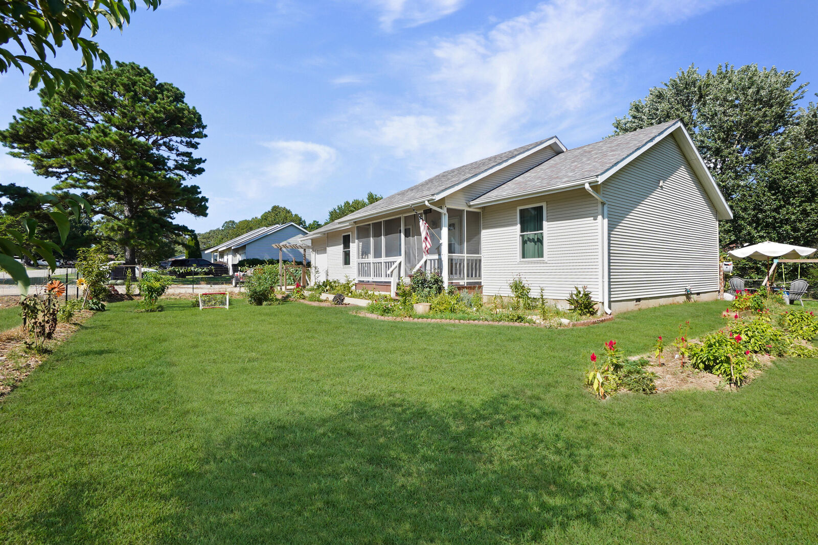 Property Photo:  1934 Anne Drive  MO 65775 