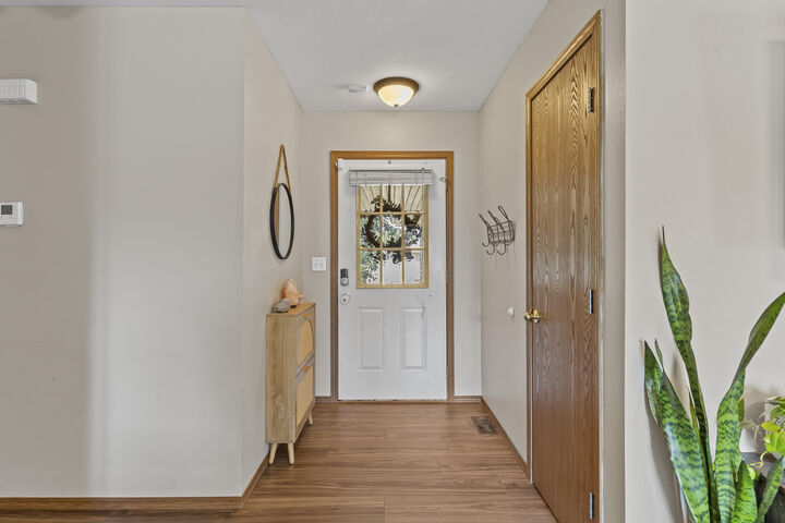 Property Photo:  804 N Cottonwood Avenue  MO 65738 