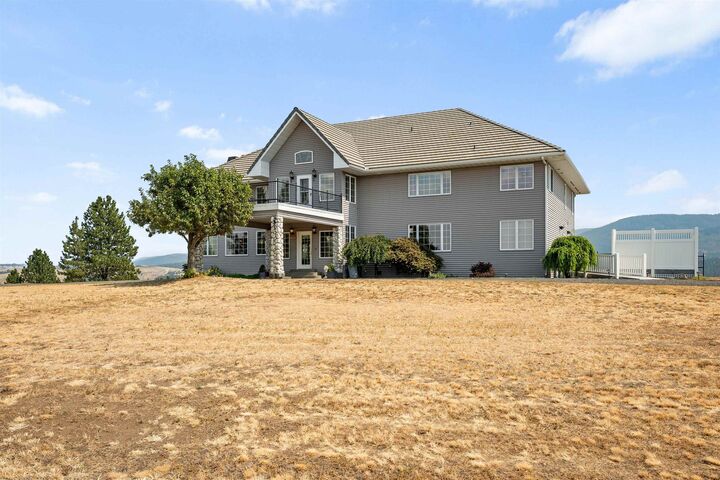 Property Photo:  4216 S Owl Ln  WA 99016 