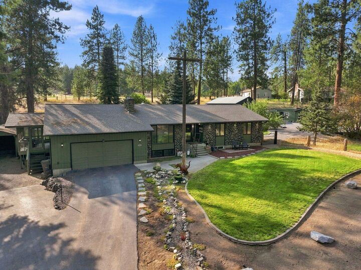 Property Photo: 14911 N Lynwood Dr WA 99208