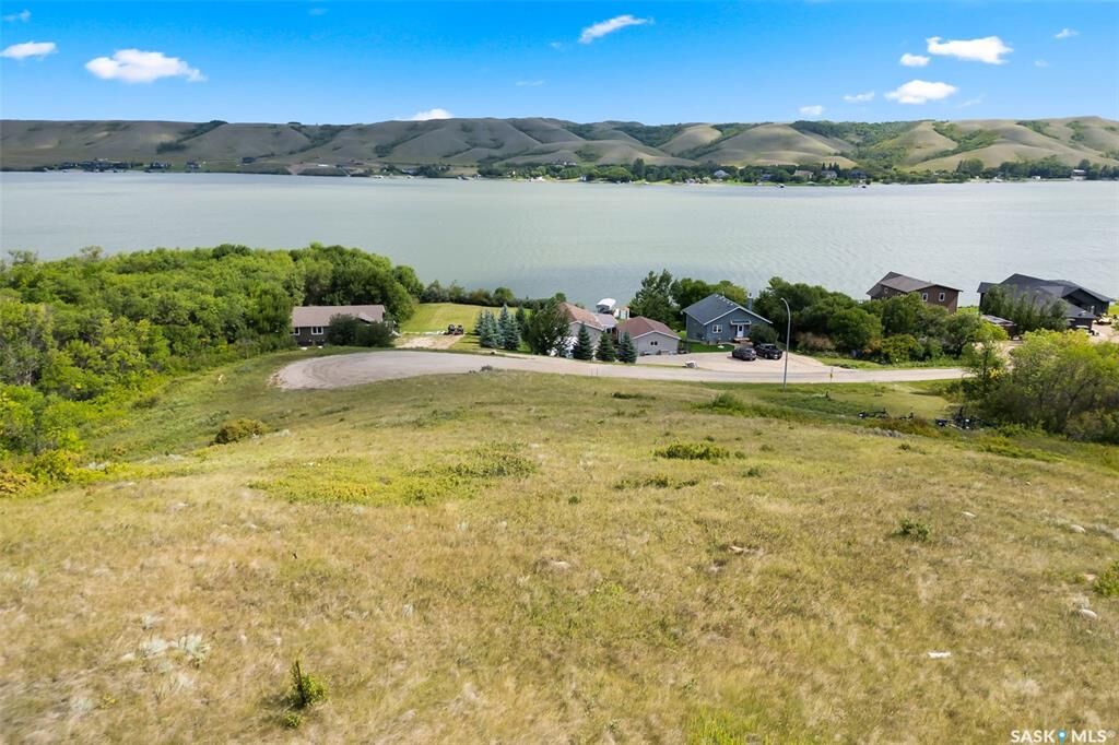 Property Photo:  1245 Tatanka Drive  SK S0H 2X0 