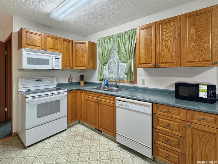 Property Photo:  9014 Deans Crescent  SK S9A 3H7 