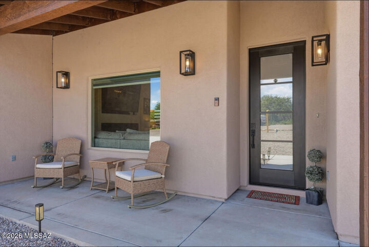 Property Photo:  1814 Cajeme Court  AZ 85648 
