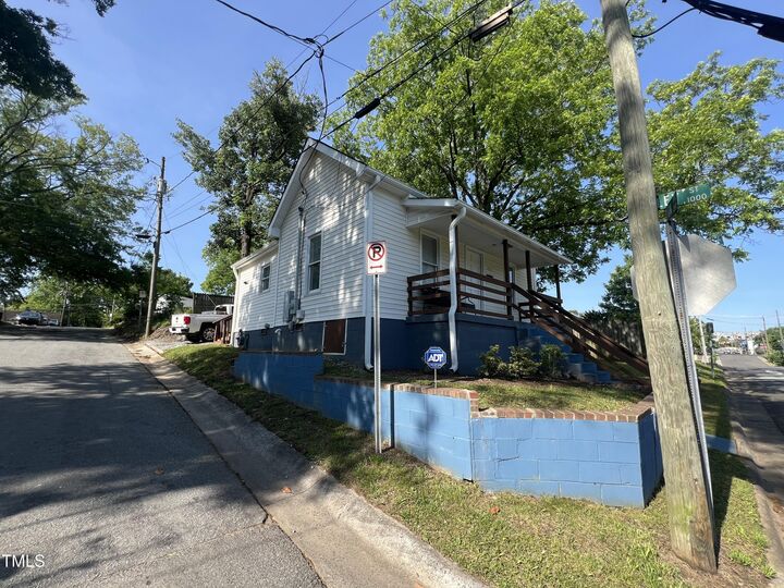 Property Photo: 216 E Corporation Street NC 27701