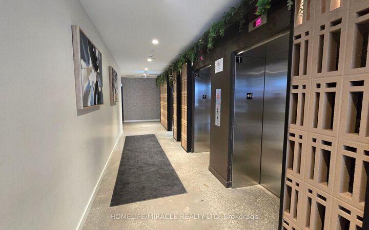 Property Photo: 10 Abeja Street 2118 ON L4K 0R4