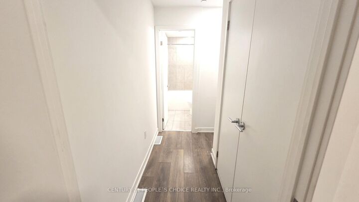 Property Photo: 1604 Charles Street 107 ON L1N 0P2