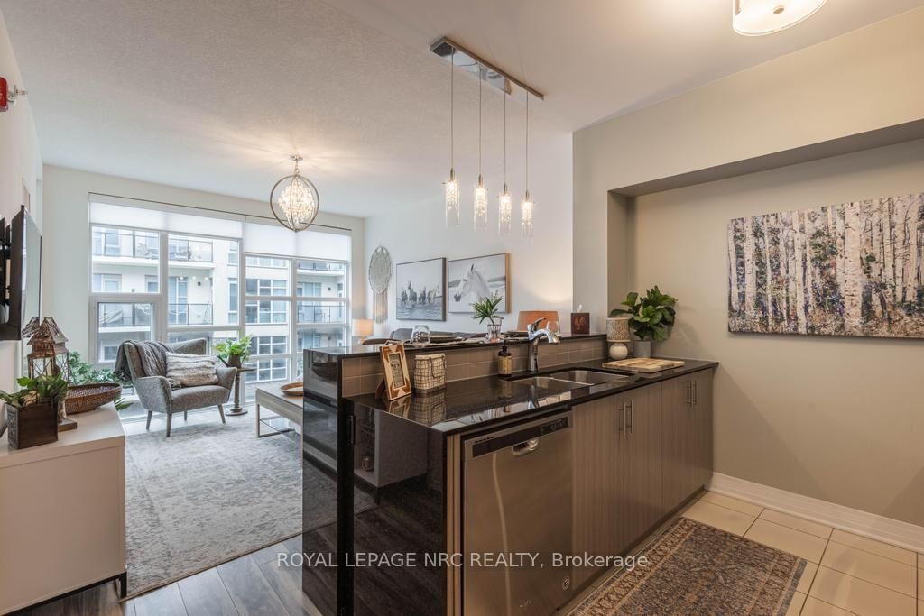 Property Photo: 10 Concord Place 412 ON L3M 0G6