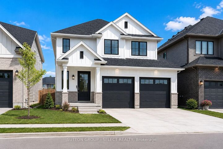 32 Purple Beech Street — photo 1