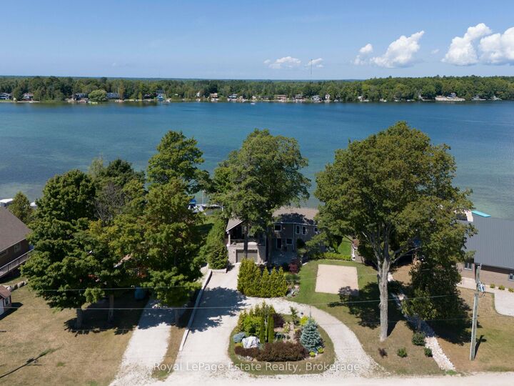 Property Photo: 51 Macdonald Street ON N0H 1A0