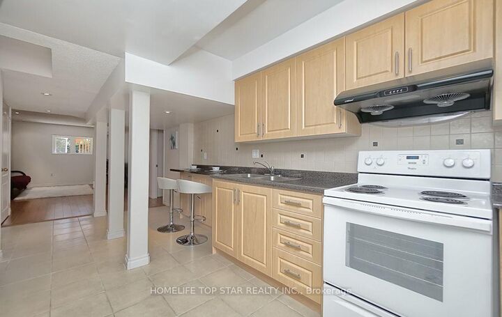 Property Photo:  48 Dairy Drive  ON M1L 0G2 