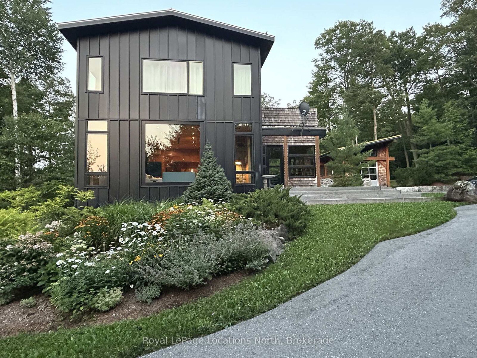 Property Photo:  8403 30/31 Nottawasaga Side Road  ON L0M 1P0 