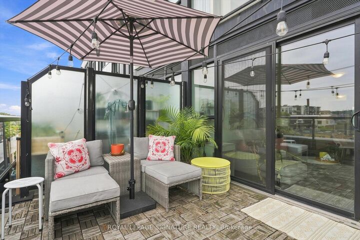 Property Photo: 899 Queen Street E 503 ON M4M 0C8