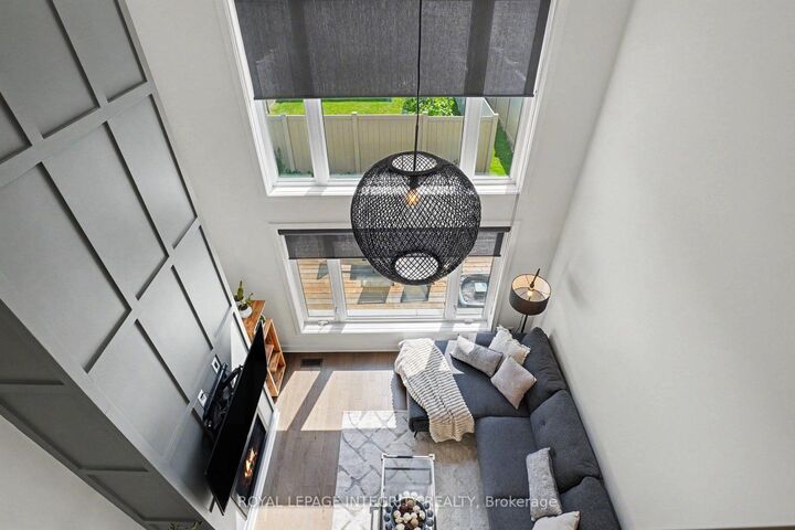 Property Photo: 523 Triangle Street ON K2V 0M7