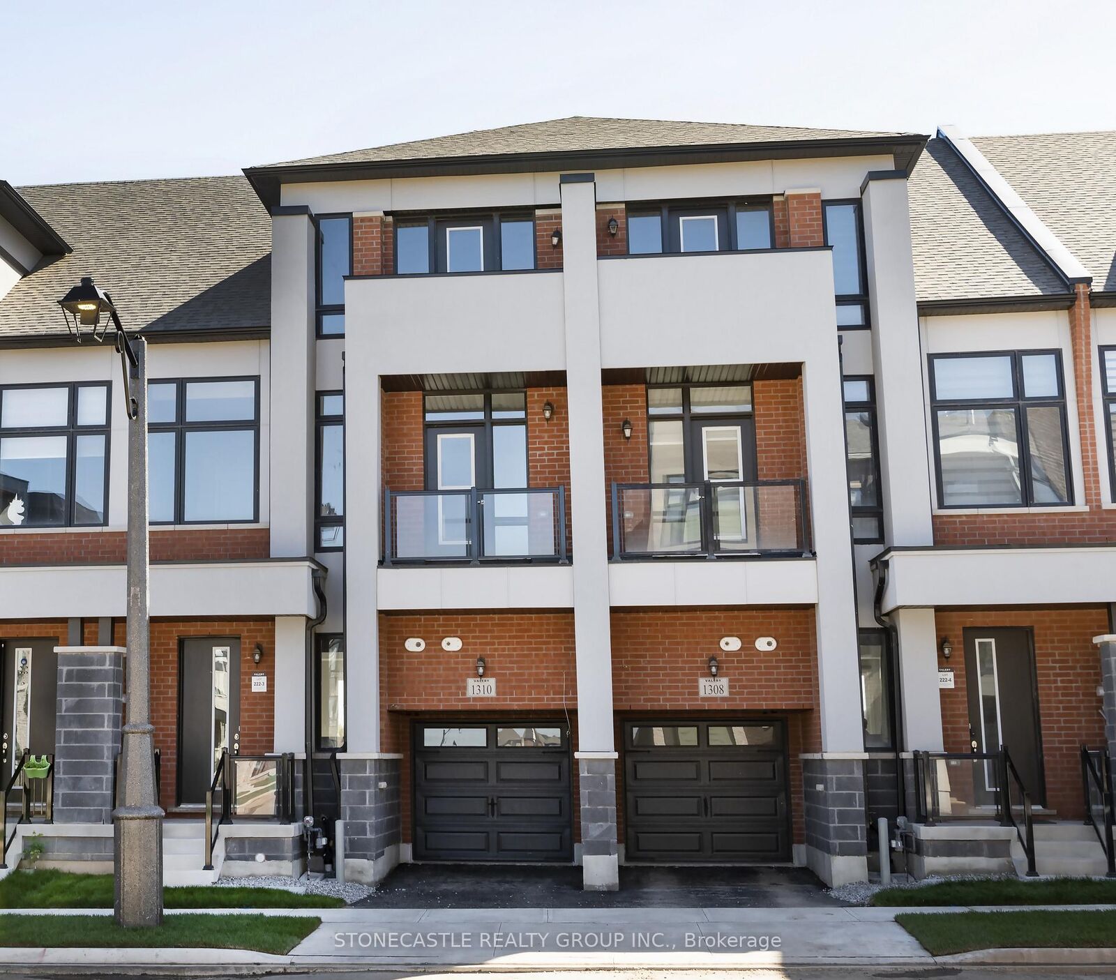 Property Photo: 1310 Anthonia Trail ON L6H 7Y6