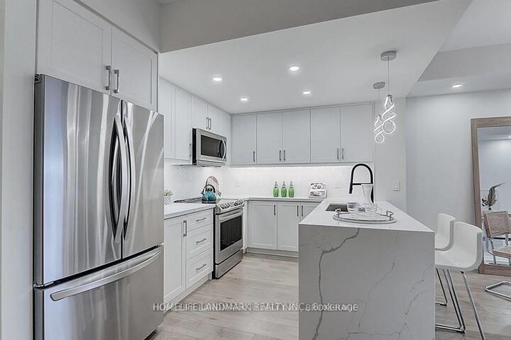Property Photo: 8110 Birchmount Road 912 ON L6G 0E3