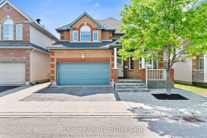 Property Photo: 112 Redcliff Avenue ON K2J 5J7