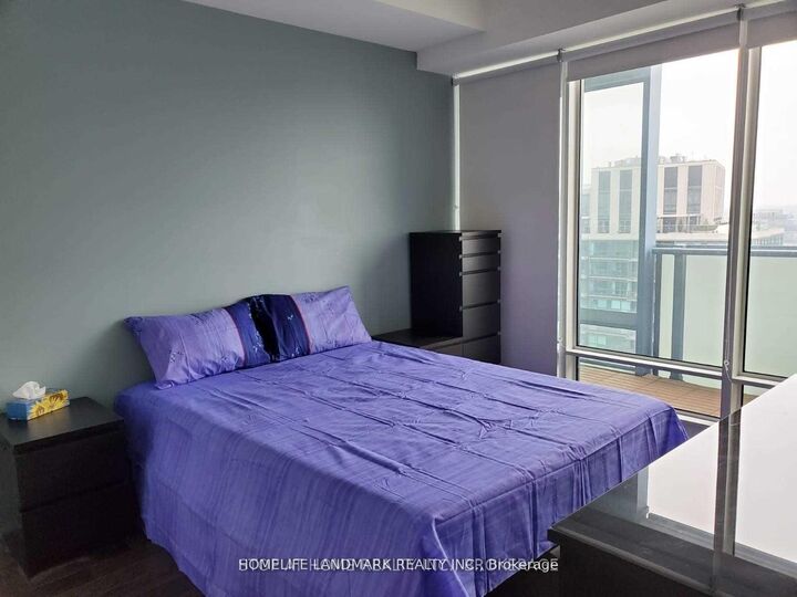 Property Photo:  8 The Esplanade N/A 3111  ON M5E 0A6 