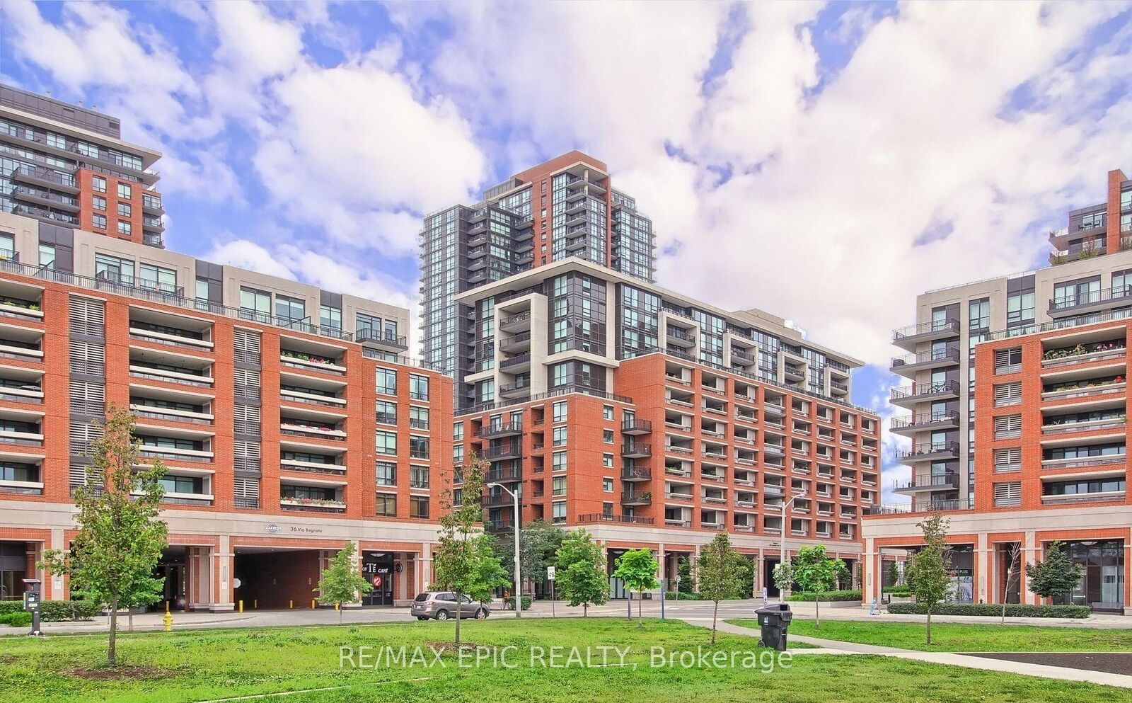 Property Photo:  830 Lawrence Avenue W 1203  ON M6A 0B6 